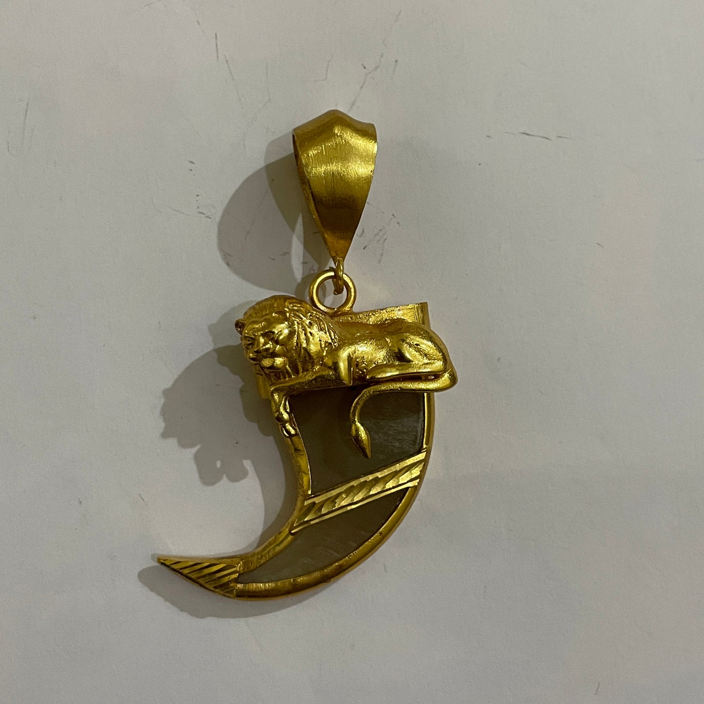 Gold Plated Lion Tiger Claw Pendant for Men – SJ-PD-03
