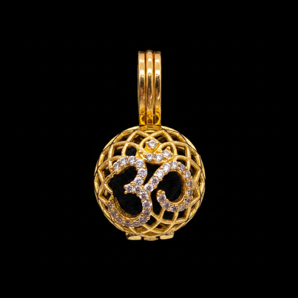 Om Pendant Front
